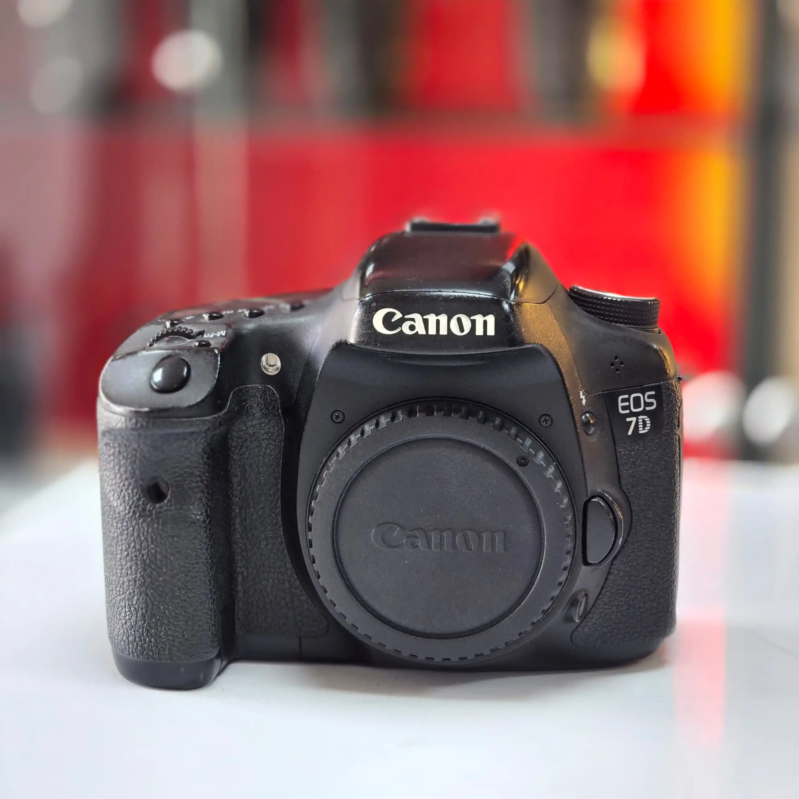 دوربین عکاسی کانن دست دوم Canon EOS 7D body دست دو